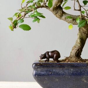 Miniature solid bronze bear sculpture, hot cast bronze, bonsai figurine, okimono